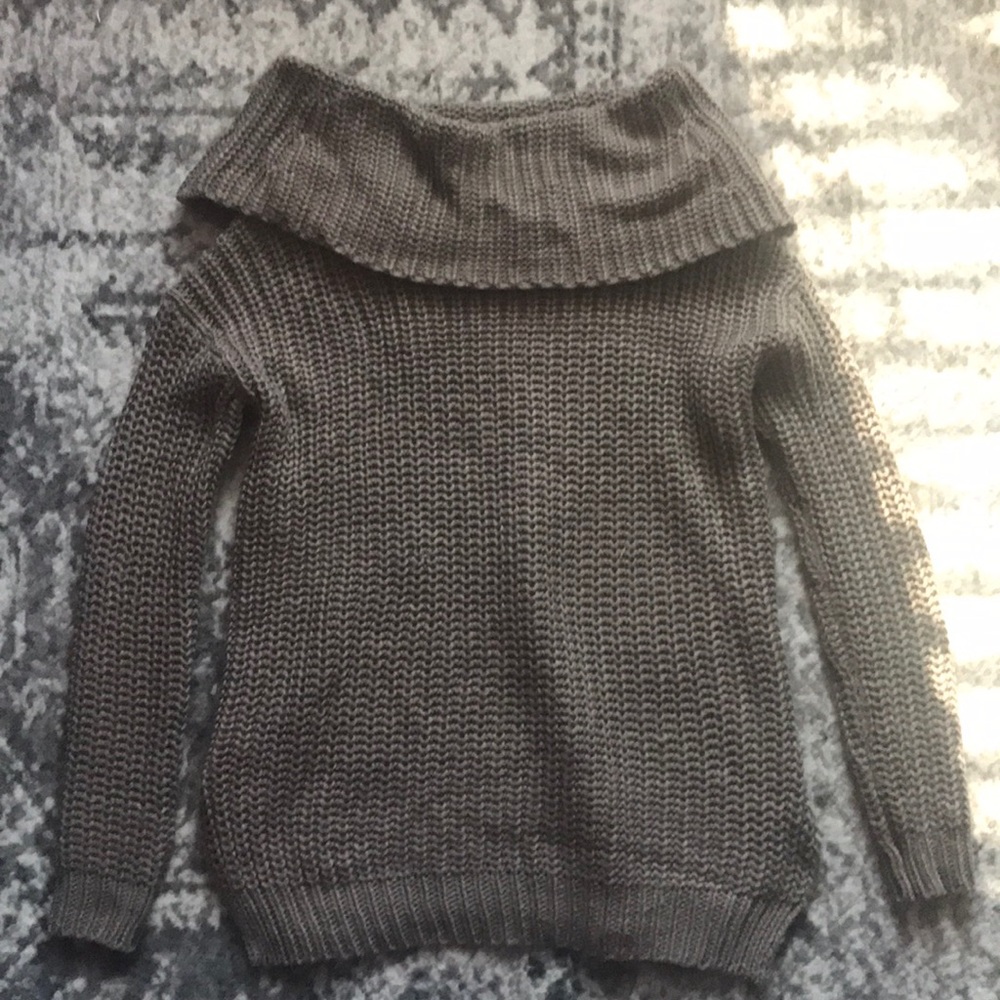 NWT Vestique Chunky Knit Sweater in Taupe Size S